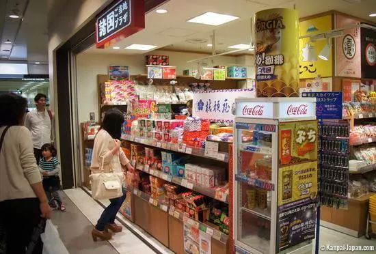 访日游客回国后消费成日本出口增长新动力，日用百货销售持续受益